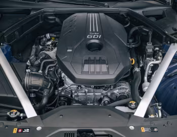 Под капотом 2019–21 Genesis G70 2.0T [North America] '2018–21