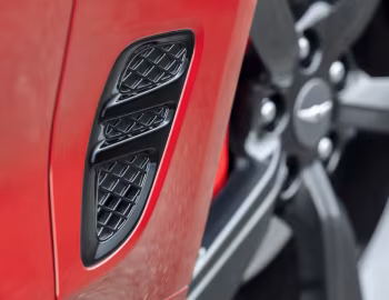 Genesis G70 2.0T [UK-spec] '2021–н.в.