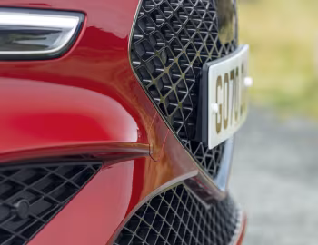 Genesis G70 2.0T [UK-spec] '2021–н.в.