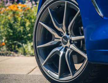 2019–21 Genesis G70 2.0T [North America] '2018–21