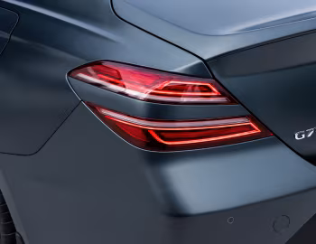 Genesis G70 2.0T AWD "Edition 1" [China] '2021
