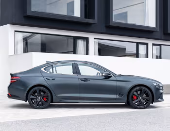 Genesis G70 2.0T AWD "Edition 1" [China] '2021
