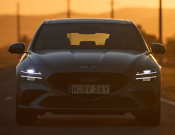 Genesis G70 2.0T Shooting Brake [Australia] '2021–23