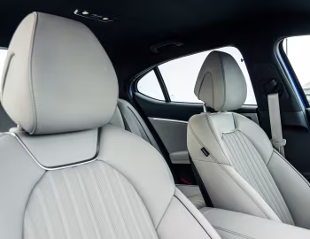 Интерьер Genesis G70 2.2D [EU-spec] '2021–н.в.
