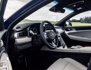 Интерьер Genesis G70 2.2D [EU-spec] '2021–н.в.