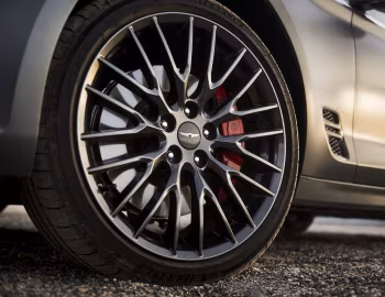 2022–23 Genesis G70 3.3T AWD [North America] '2021–23