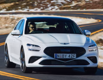 Genesis G70 3.3T Sport [Australia] '2021–23