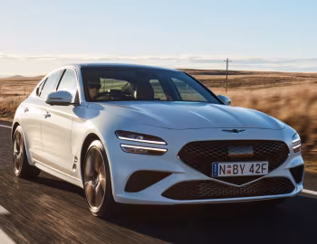 Genesis G70 3.3T Sport [Australia] '2021–23