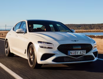 Genesis G70 3.3T Sport [Australia] '2021–23