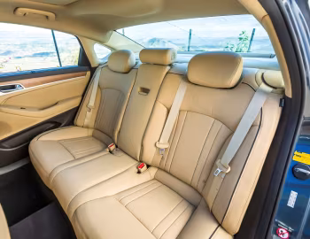 Интерьер 2018–20 Genesis G80 [North America] (DH) '2017–20