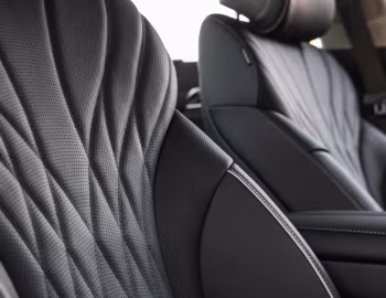 Интерьер 2021–24 Genesis G80 2.5T [North America] (RG3) '2020–24