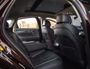 Интерьер 2021–24 Genesis G80 2.5T [North America] (RG3) '2020–24