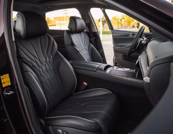 Интерьер 2021–24 Genesis G80 2.5T [North America] (RG3) '2020–24