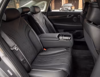 Интерьер 2021–24 Genesis G80 3.5T AWD [North America] (RG3) '2020–24