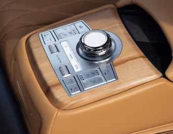 Интерьер Genesis G80 AWD [South Korea] (RG3) '12.2023–н.в.