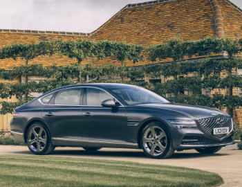 Genesis G80 2.5T AWD [UK-spec] (RG3) '2021–25