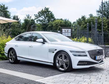 Genesis G80 AWD [EU-spec] (RG3) '2021–24