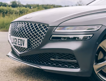 Genesis G80 2.5T AWD [UK-spec] (RG3) '2021–25
