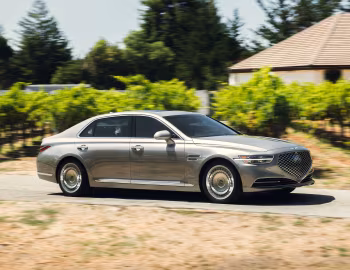 2020–22 Genesis G90 [North America] '2019–21