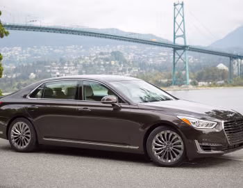 2017–19 Genesis G90 [North America] (HI) '2016–19