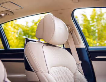 Интерьер 2020–22 Genesis G90 [North America] '2019–21