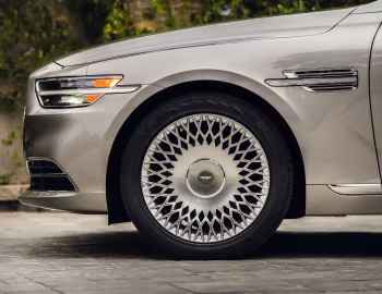 2020–22 Genesis G90 [North America] '2019–21