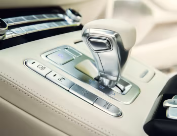 Интерьер 2020–22 Genesis G90 [North America] '2019–21