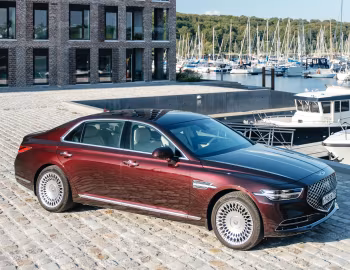 Genesis G90 3.3T HTRAC [CIS] '2019–21