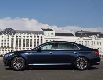 Genesis G90 3.3T HTRAC [CIS] (HI) '2016–19