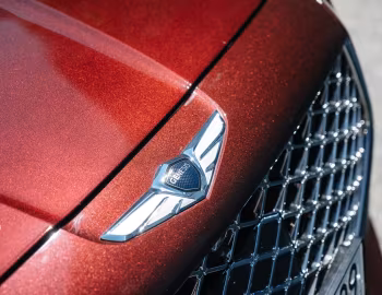 Genesis G90 3.3T HTRAC [CIS] '2019–21