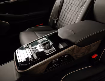 Интерьер Genesis G90 5.0 HTRAC [CIS] '2019–21