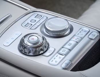 Interior Genesis G90 Long Wheelbase [EU-spec] (RS4) '2023–pr.