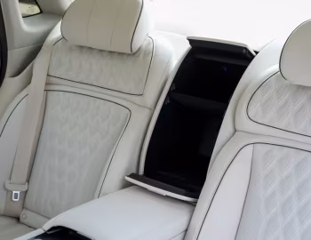 Interior Genesis G90 Long Wheelbase [EU-spec] (RS4) '2023–pr.
