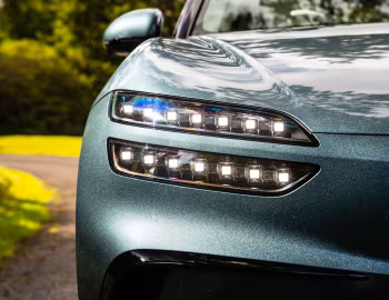 Genesis GV60 [UK-spec] '2025–н.в.