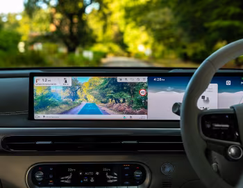 Интерьер Genesis GV60 [UK-spec] '2025–н.в.