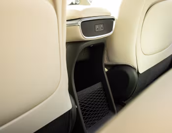 Интерьер Genesis GV60 [UK-spec] '2025–н.в.