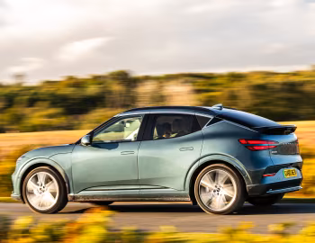 Genesis GV60 [UK-spec] '2025–н.в.