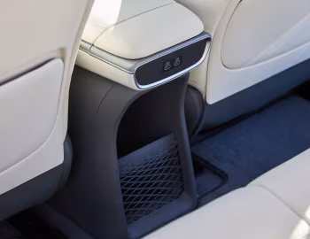 Интерьер Genesis GV60 [Australia] '2026