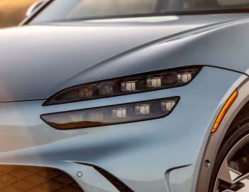 2023–25 Genesis GV60 [North America] '2022–25