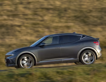 Genesis GV60 [UK-spec] '2022–25