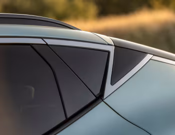 2023–25 Genesis GV60 [North America] '2022–25