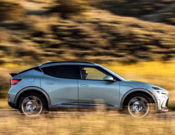2023–25 Genesis GV60 [North America] '2022–25