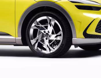 Genesis GV60 [UK-spec] '2022–25