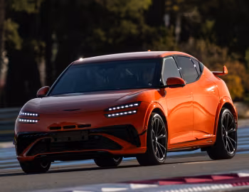 Genesis GV60 Magma [Worldwide] '2026