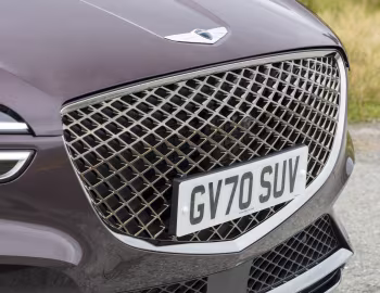 Genesis GV70 2.2D AWD [UK-spec] '2021–24