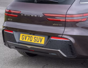 Genesis GV70 2.2D AWD [UK-spec] '2021–24