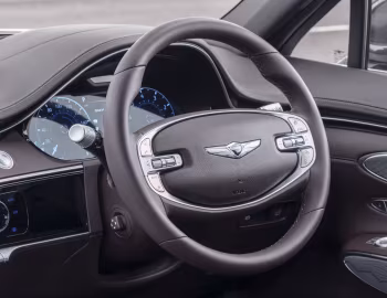 Интерьер Genesis GV70 2.2D AWD [UK-spec] '2021–24