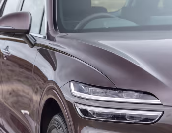 Genesis GV70 2.2D AWD [UK-spec] '2021–24