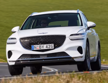Genesis GV70 2.5T [Australia] '2021–24