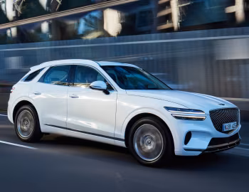 Genesis GV70 2.5T [Australia] '2021–24